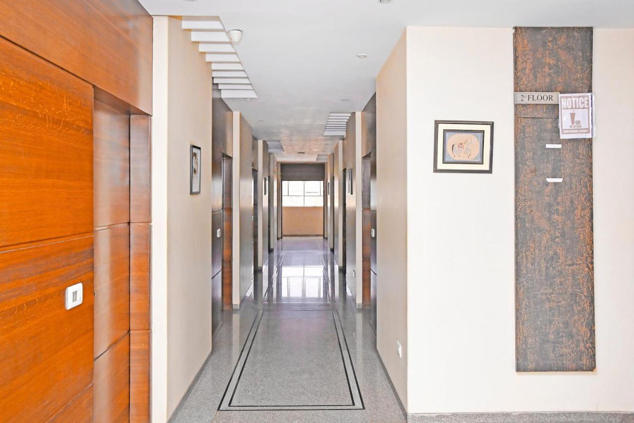 Townhouse 900 Hotel Surya Palace Bhilai Esterno foto